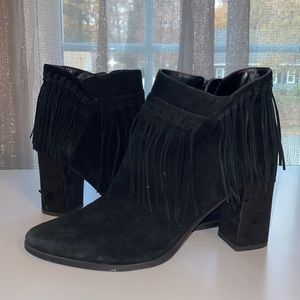 Nine West fringe booties 9M